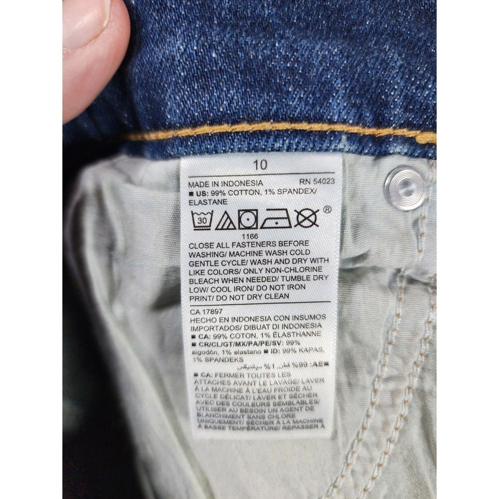Old Navy Sky Hi A Line Shorts Raw Hem Button Fly Distressed Denim Sz 10 Classic - Picture 8 of 9
